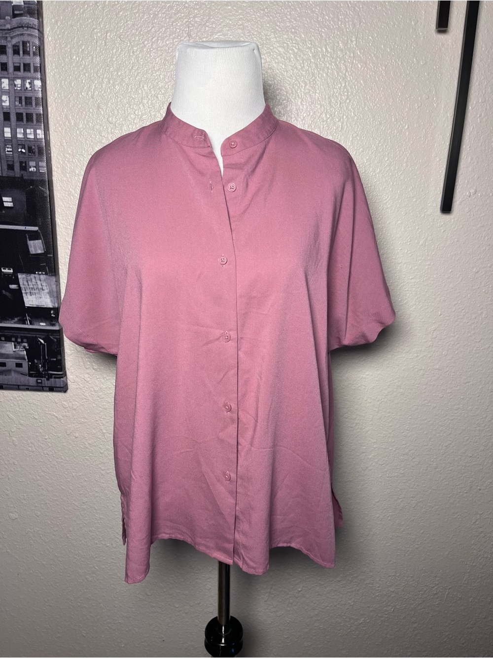 Uniqlo Dusty Rose Short-Sleeve Button-Up Blouse